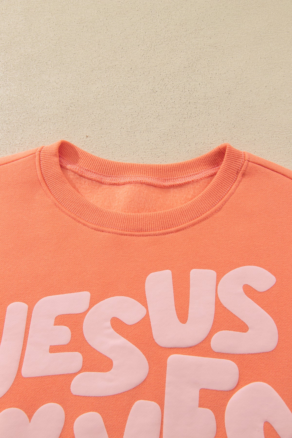 JESUS LOVES YOU